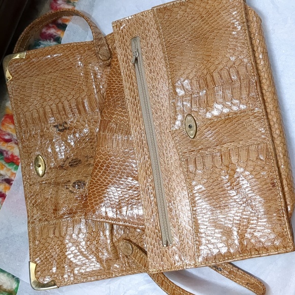 Vintage Snakeskin Bag and Wallet - Picture 15 of 16
